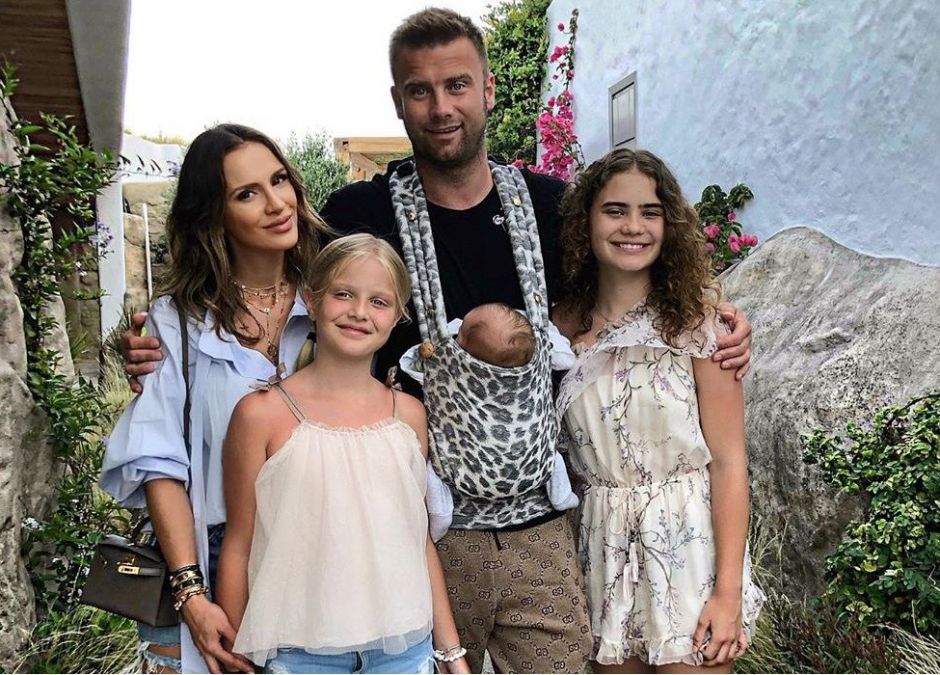 Artur Boruc z żoną Sarą i dziećmi