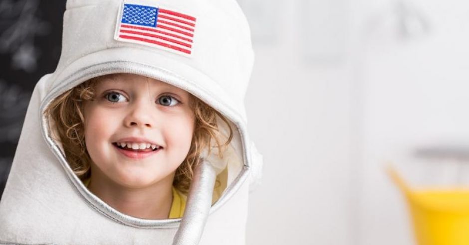 Chłopiec marzy o zostaniu astronautą