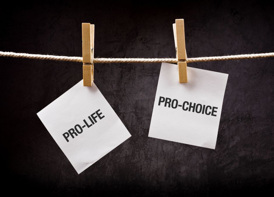 Czy aborcja powinna być legalna