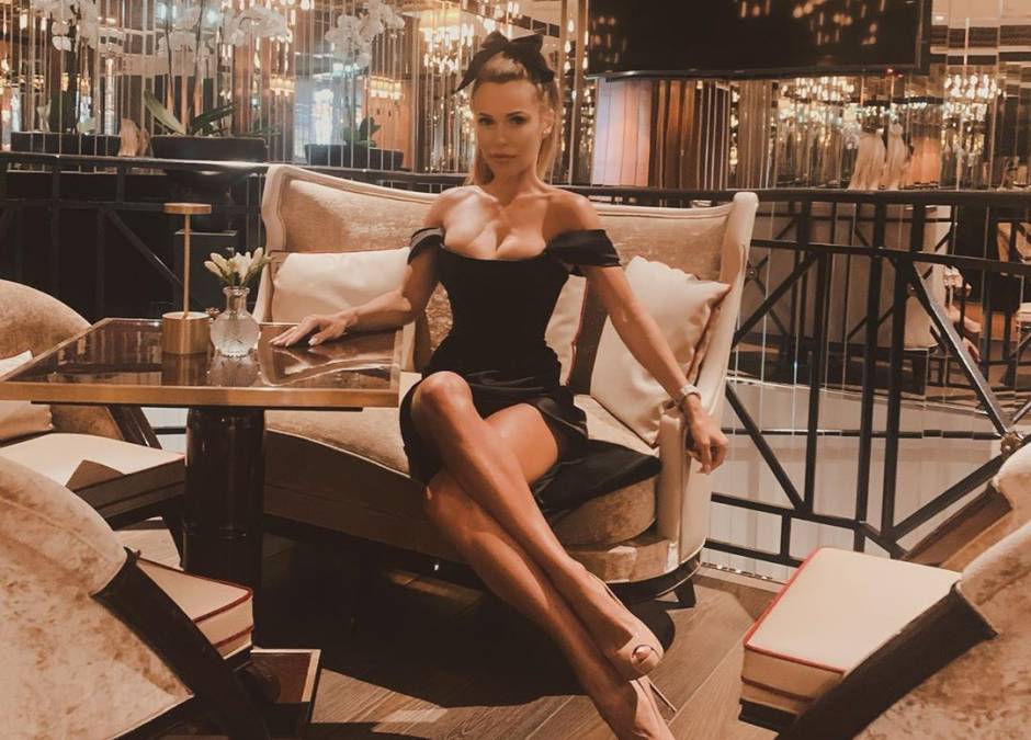 Doda w luksusowym salonie