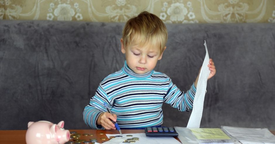 Dziecko, finanse, pieniądze, spadek, długi