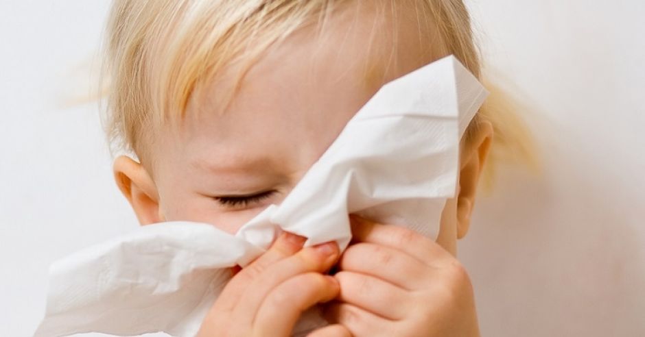 Jak nauczyć dziecko dmuchać nos