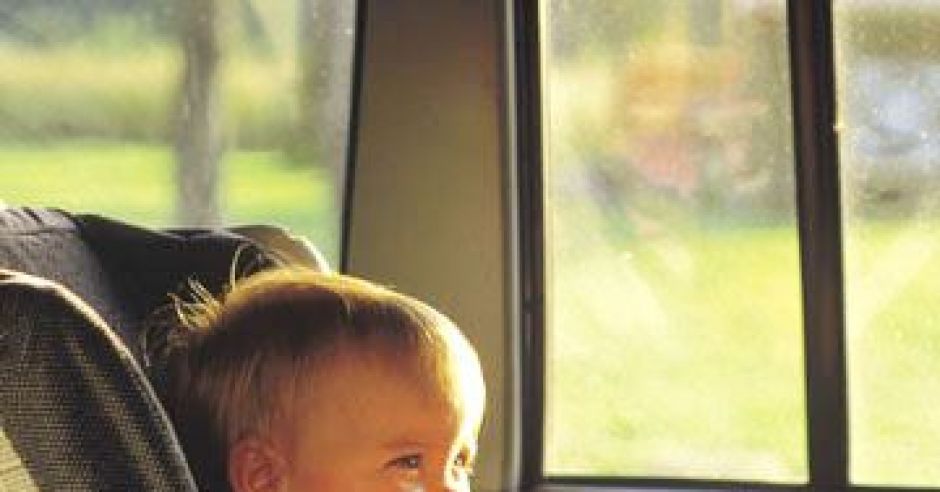 fotelik samochodowy, niemowlę, auto