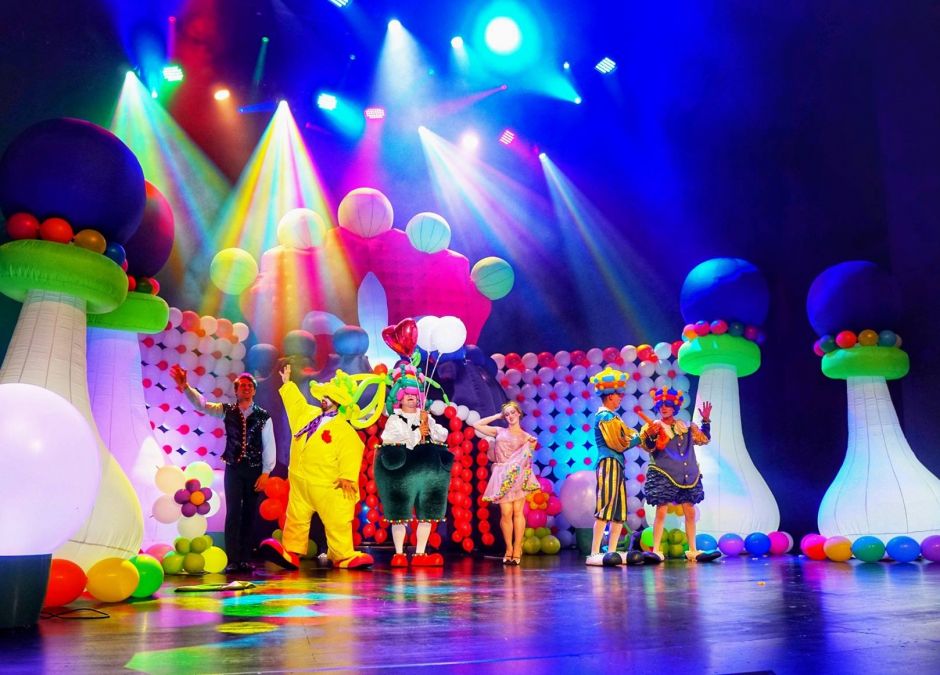 Funny Balls Show