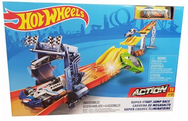 hot wheels tor ze skoczniami