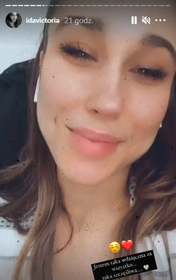 Ida Nowakowska w makijażu