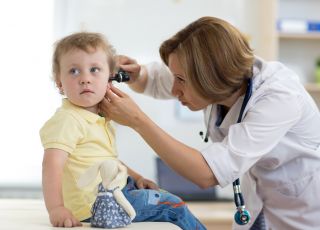 infekcja ucha u dziecka