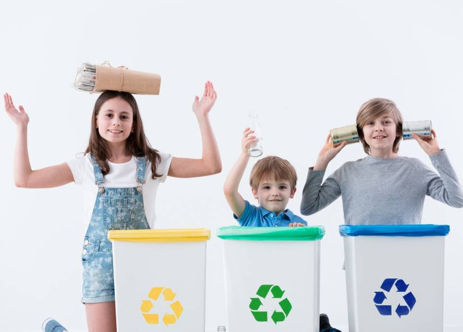 Jak segregować śmieci? Zasady, kolory, segregacja śmieci w domu |  Mamotoja.pl