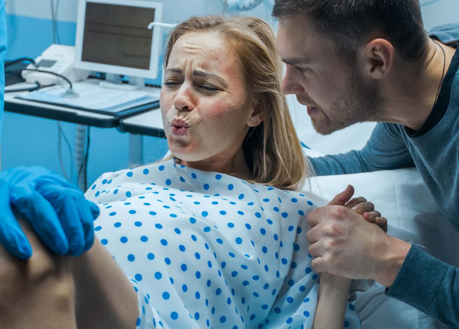 Kobiety zakażone COVID-19 są bardziej narażone na przedwczesny poród