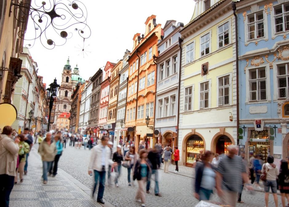 koronawirus: połowa Polaków nie przestrzega zasad kwarantanny?