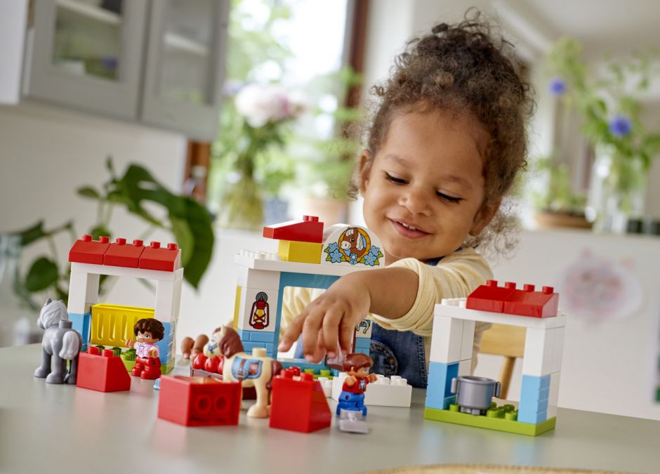 LEGO Duplo stajenka