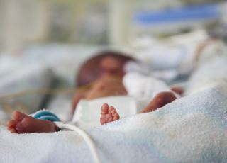 lekarze uratowali dziecko z 14 tygodnia ciąży