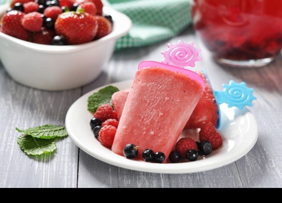 lody, domowe lody, lody truskawkowe, lody na patyku, lody dla dzieci