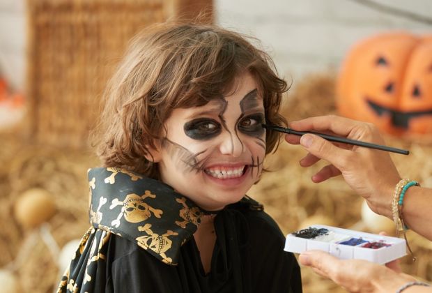 makijaż dla dziecka DIY na Halloween