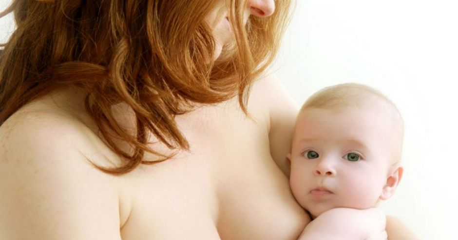 mama, niemowlę, karmienie piersią