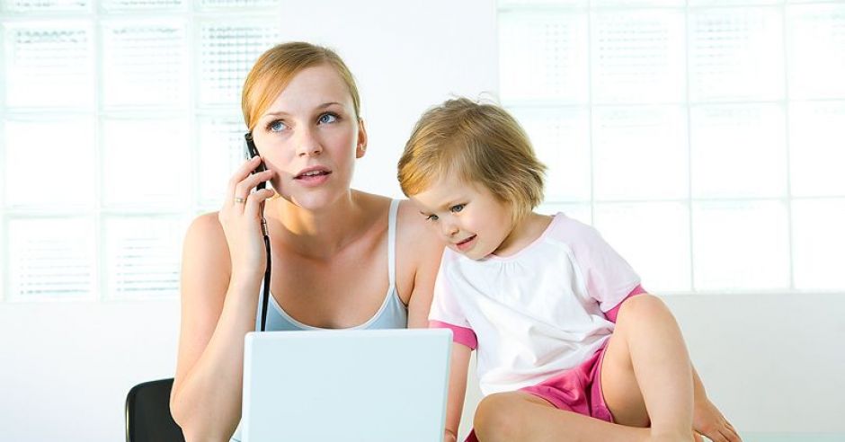 mama, niemowlę, komputer, telefon