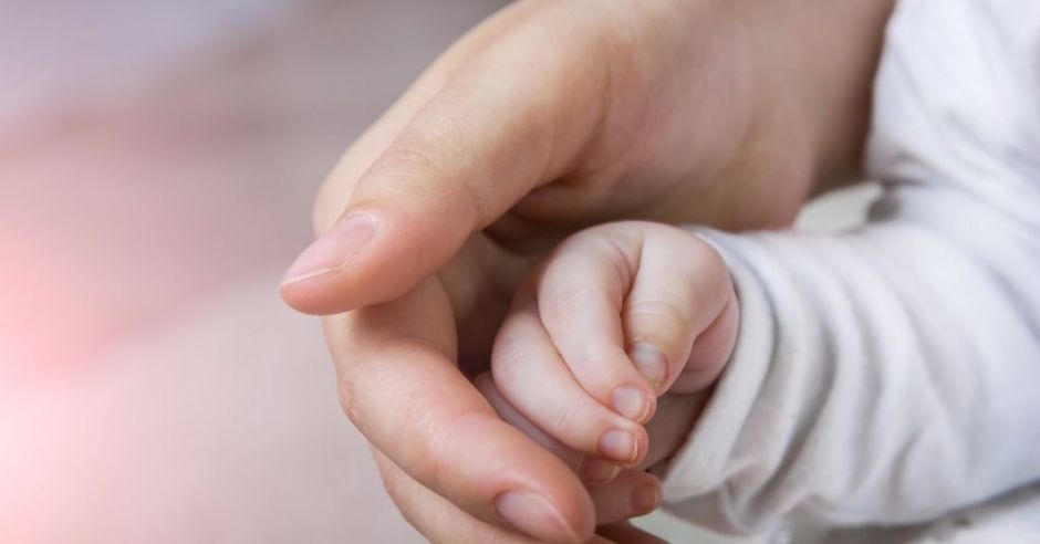 Mama opisuje emocje po odstawieniu synka od piersi