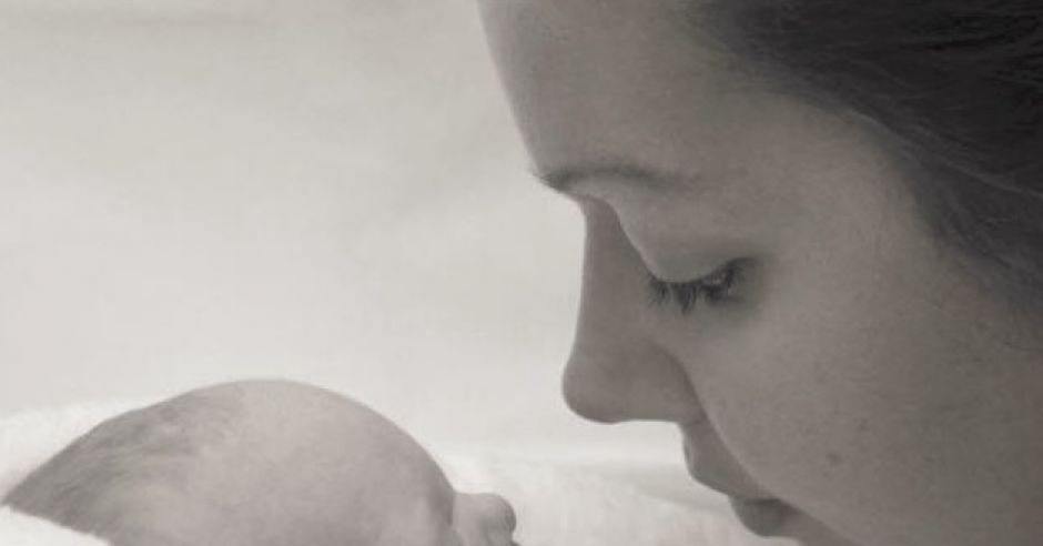 Mama w żałobie opublikowała zdjęcie zmarłego synka na Facebooku