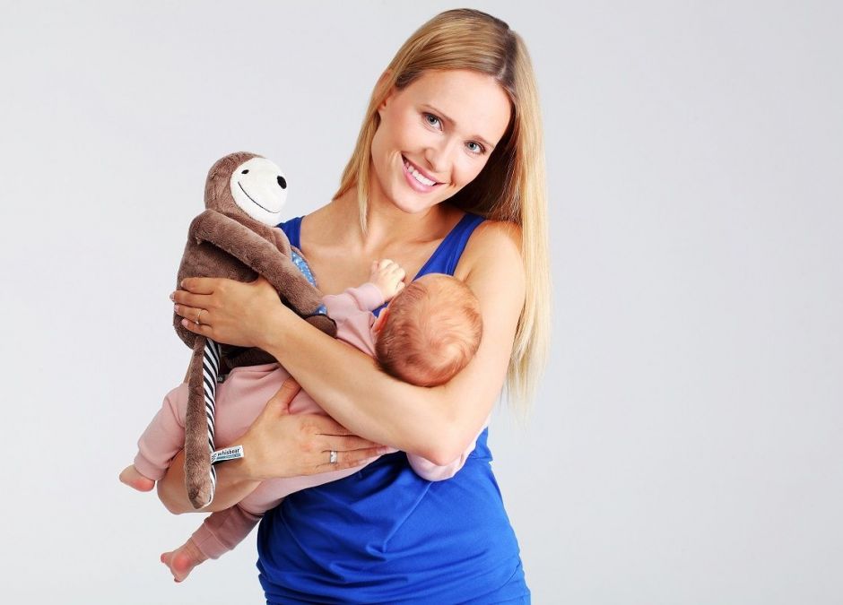Mama z niemowlakiem i Leniwcem E-zzy od Whisbear