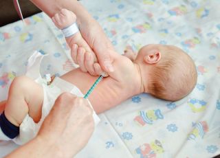 Matka odmówiła szczepienia dziecka w Szpitalu Bielańskim