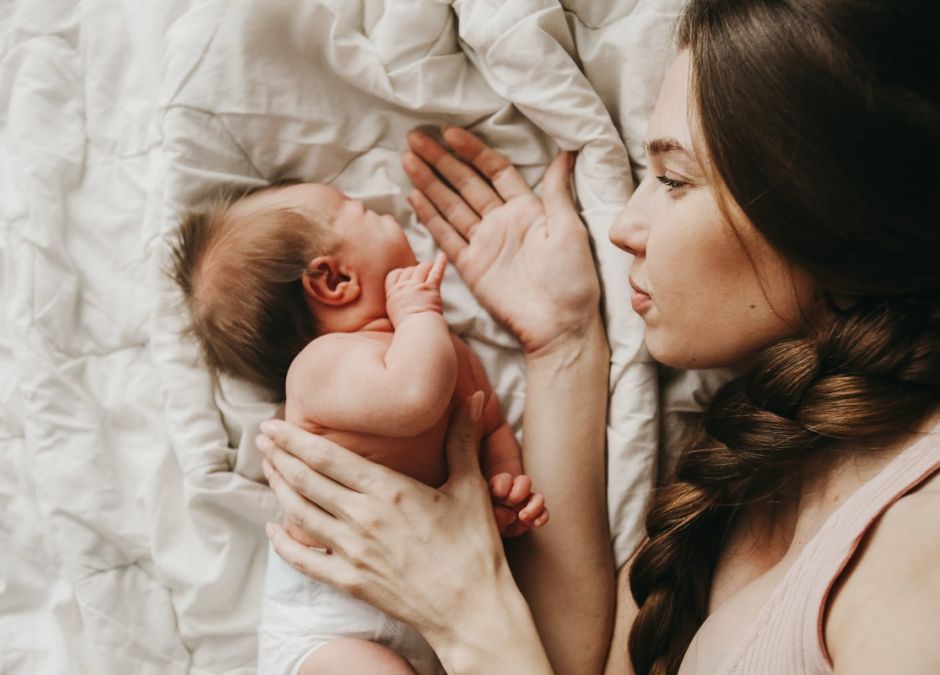 niespokojne niemowlę przyczyną depresji mamy