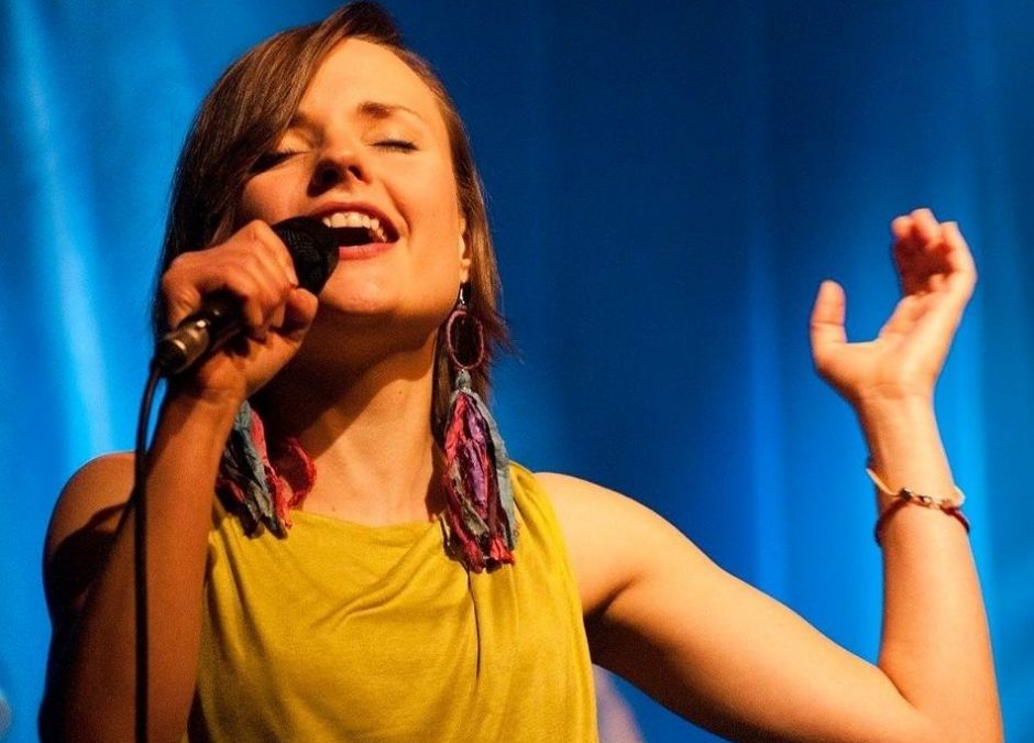 Odwołano koncert zespołu Early Birds, bo wokalistka chciała przyjechać z dzieckiem