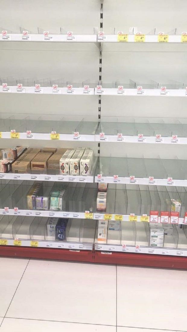 panika w sklepach z powodu koronawirusa