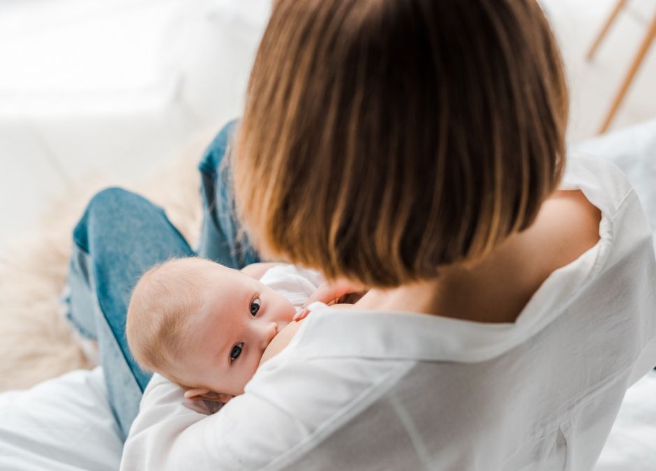 Pedofilka, wyrodna matka, egoistka. Oto, co słyszą kobiety karmiące piersią