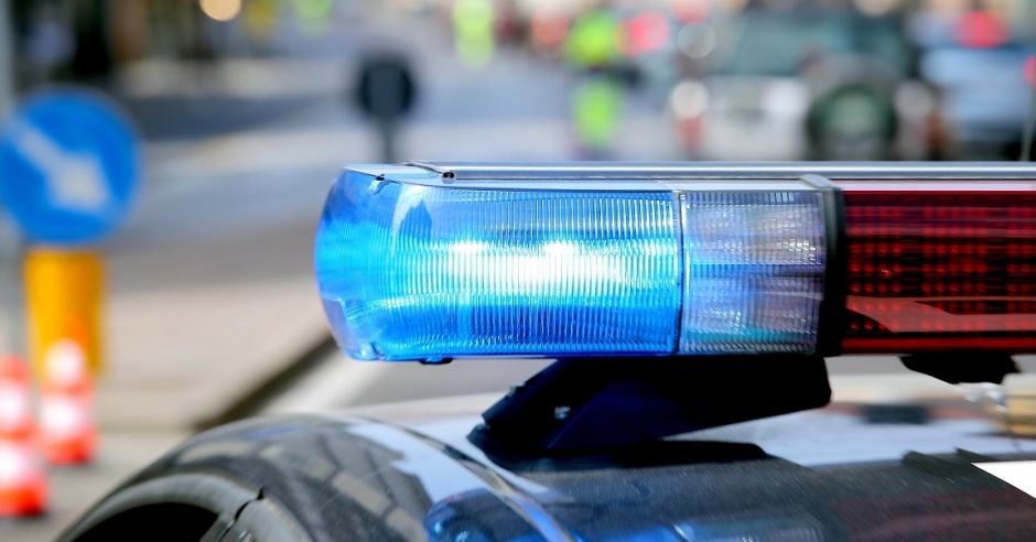 policjanci zawieźli dziecko do szpitala