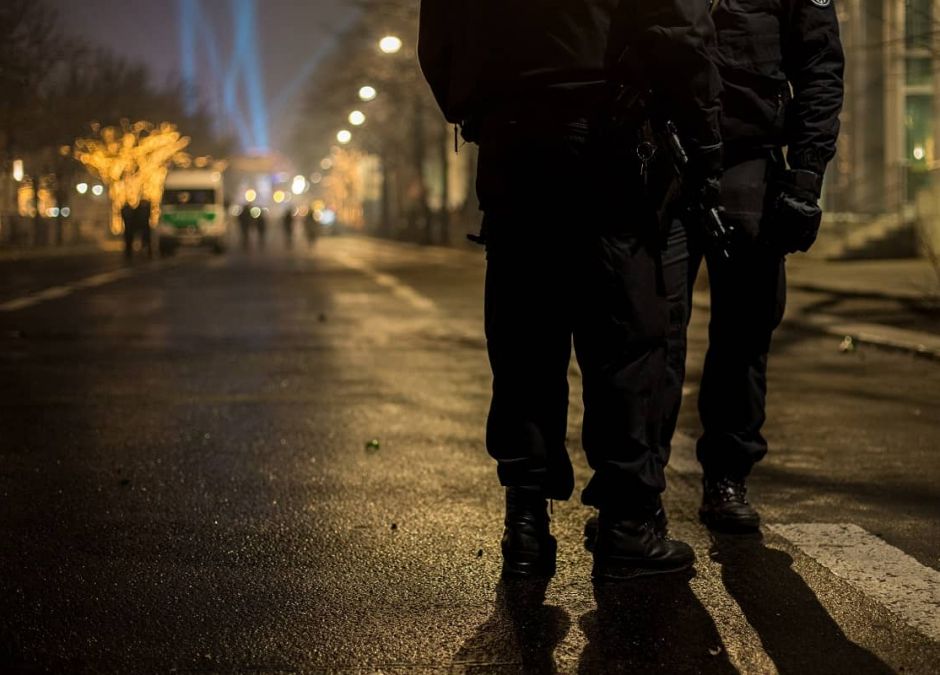 Rzecznik Praw Obywatelskich o godzinie policyjnej w sylwestrową noc