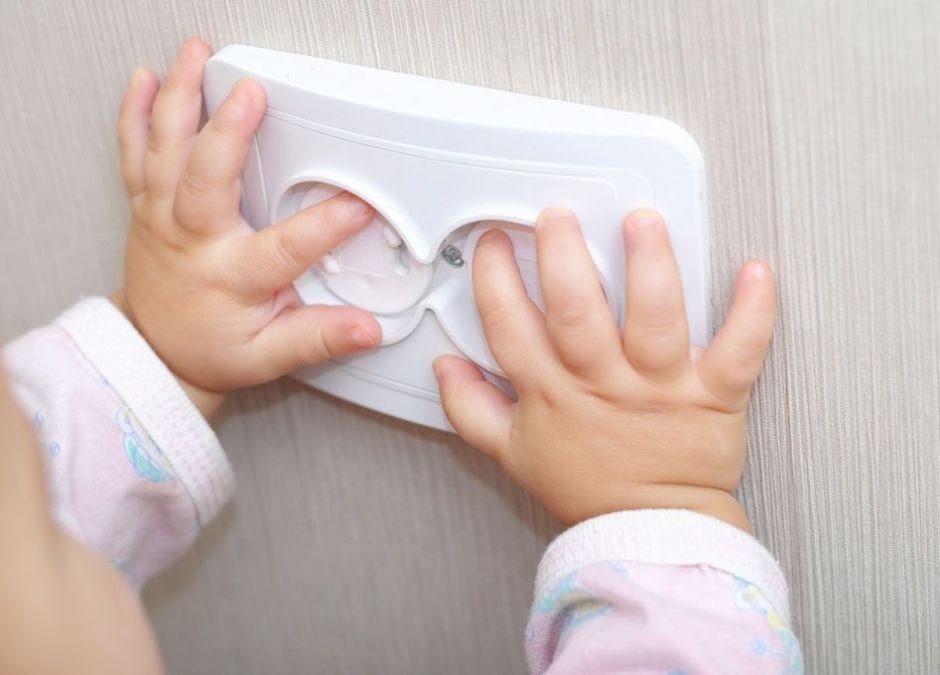 śmierć 10-miesięcznego chłopca porażonego prądem