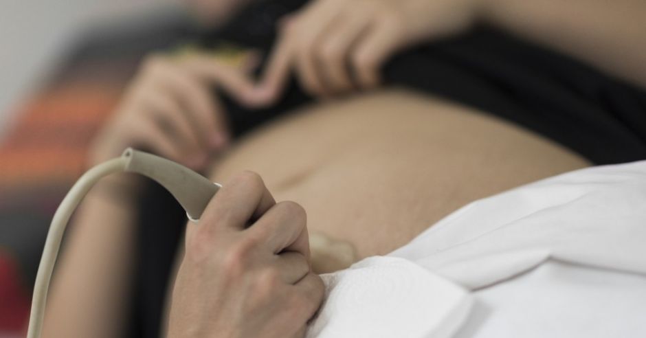 Stan przedrzucawkowy zagraża kobietom po porodzie