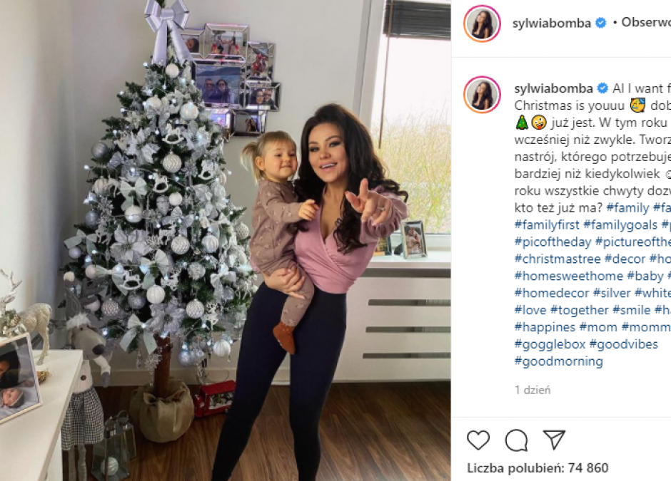 Sylwia Bomba ubrała choinkę