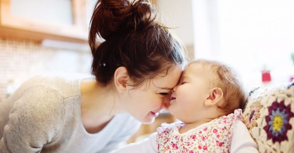 Szczęśliwa mama jednego dziecka