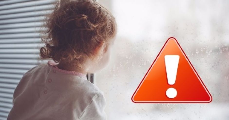 Żaluzje mogą być niebezpieczne dla dziecka